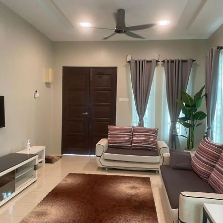 אלור סטאר Vistana Indah Homestay מראה חיצוני תמונה